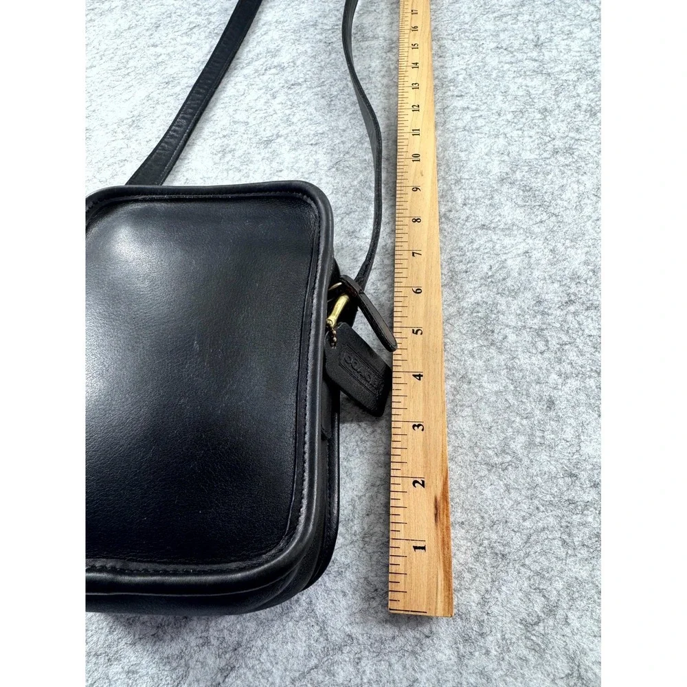 Vintage Coach 9973 Kit Bag Black Tanned‎ Leather Modern Camera Crossbody Purse